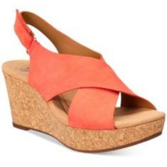 clarks lucia wedge sandal